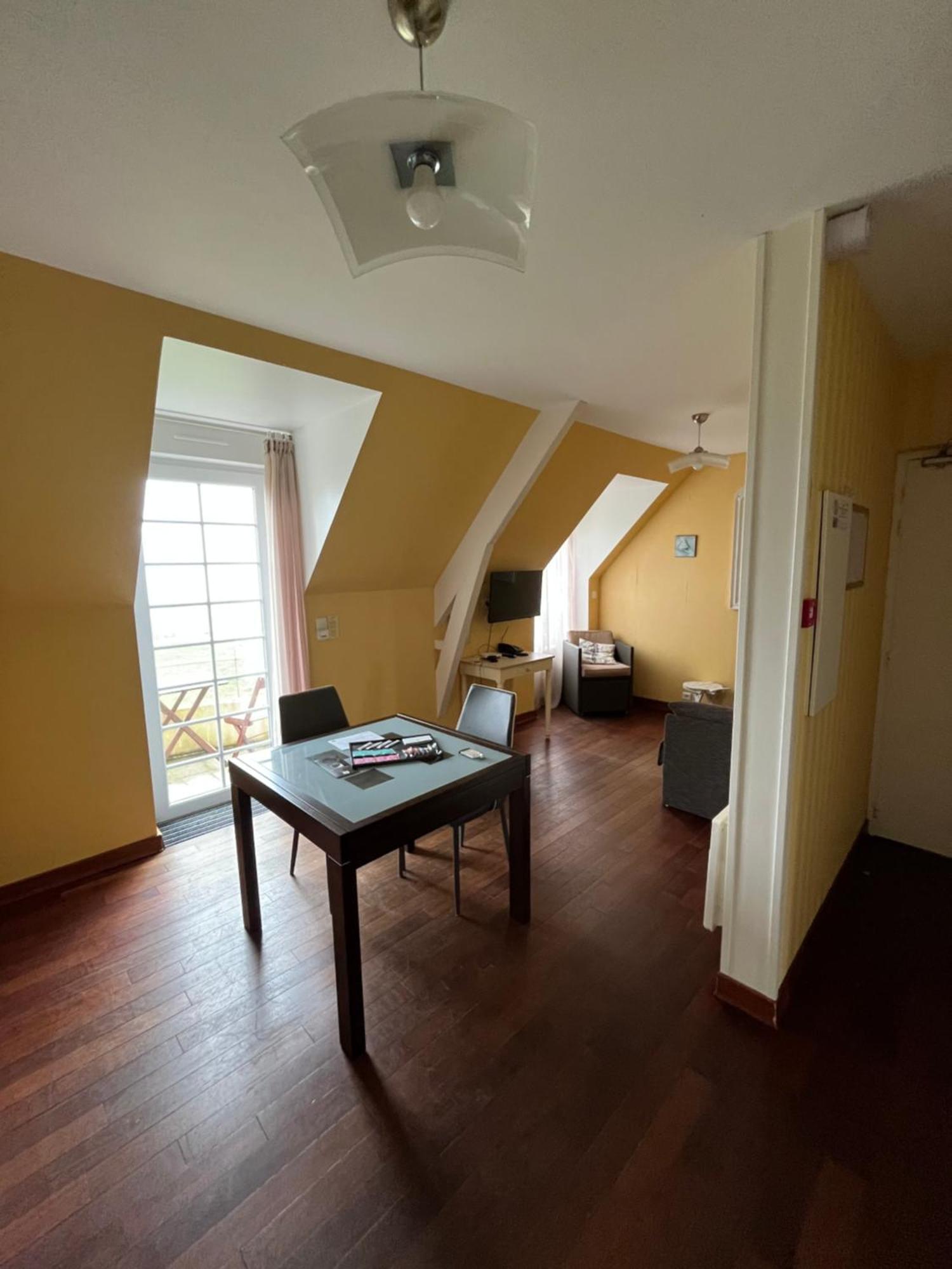 Breiz Armor Hotel Pouldreuzic Quarto foto